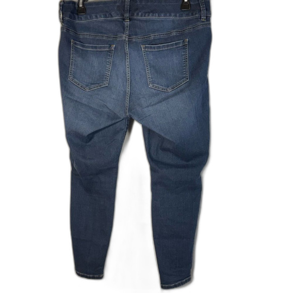 Torrid High Rise jegging size 16S Blue Jeans with Stretch - Picture 5 of 13